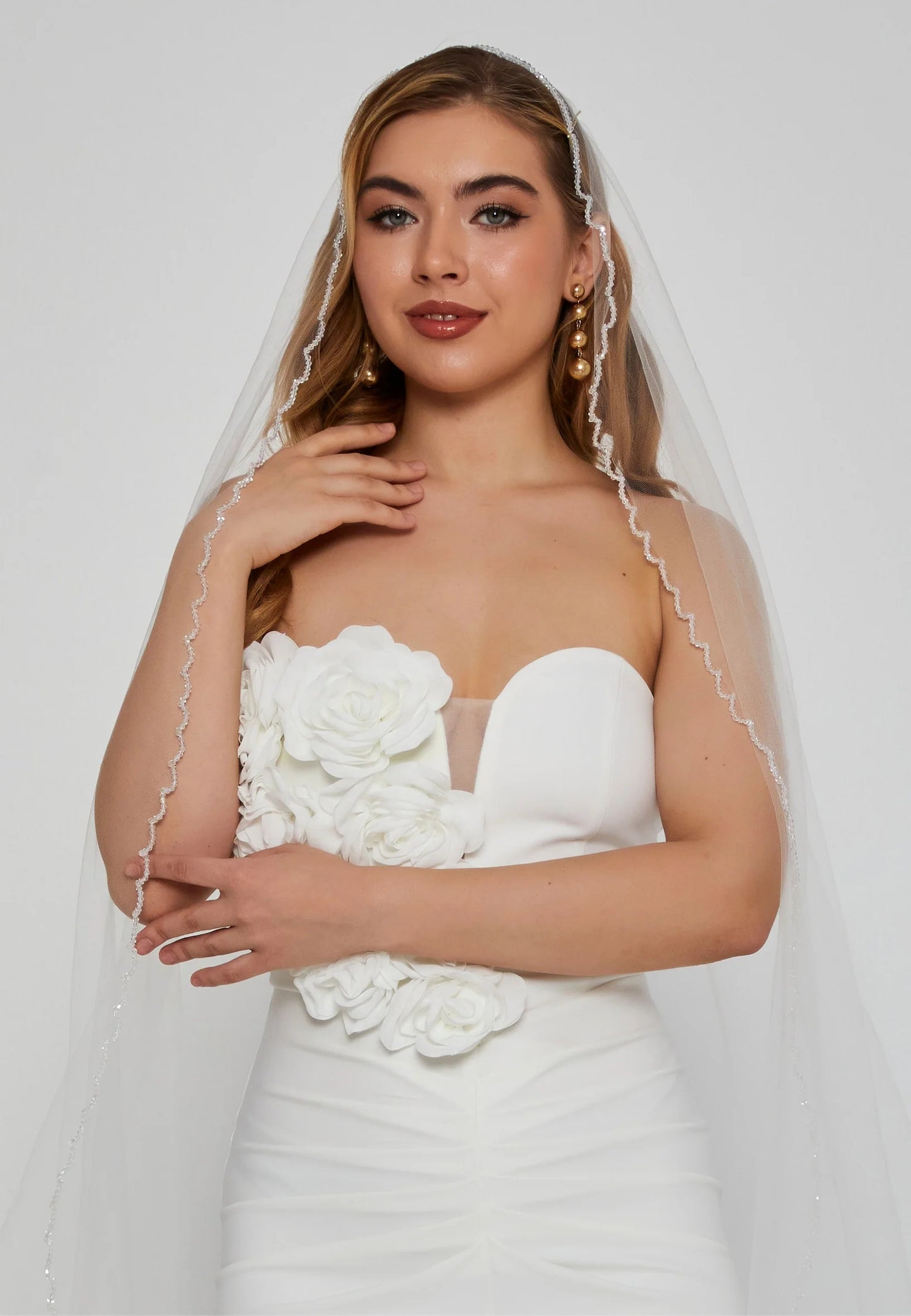 SCALLOPED CATHEDRIAL VEIL