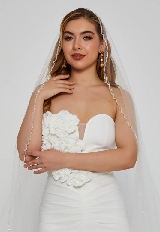 SCALLOPED CATHEDRIAL VEIL
